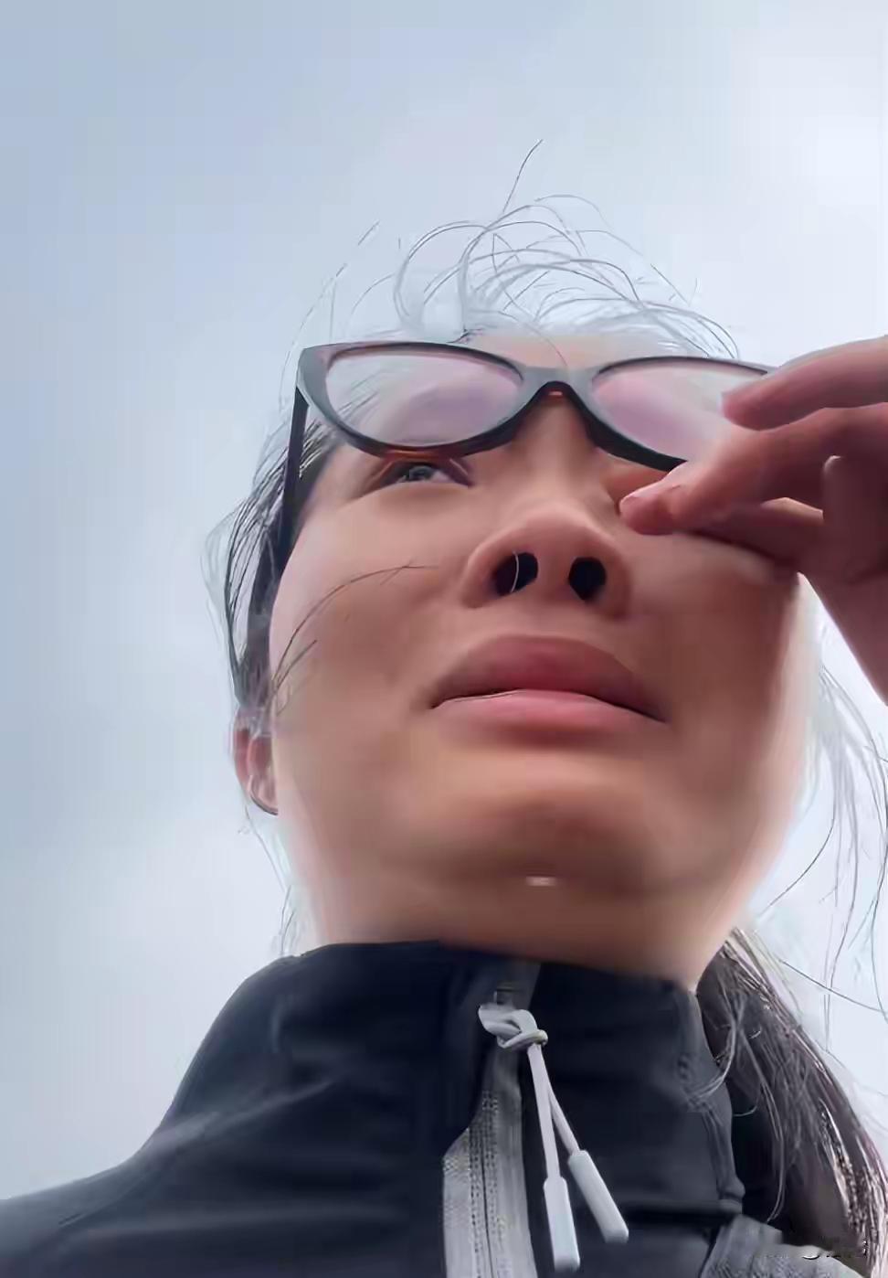 好好的麦收帮扶，硬生生演变成让人寒心的闹剧，“割四赔五”这件事后续曝出的