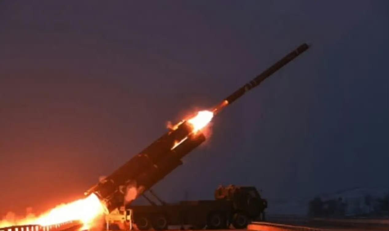 根据韩媒爆料，北边将军的女儿已经成为核力量负责人。韩媒认为，她的将军父亲想赋予其