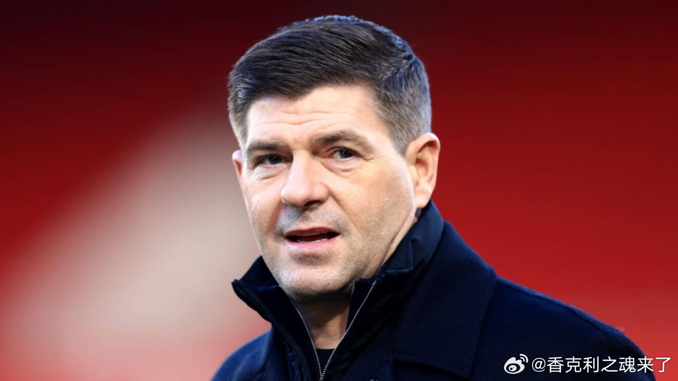 赫斯基不看好杰拉德执教利物浦前利物浦前锋赫斯基在谈及杰拉德执教利物浦的梦想时表示