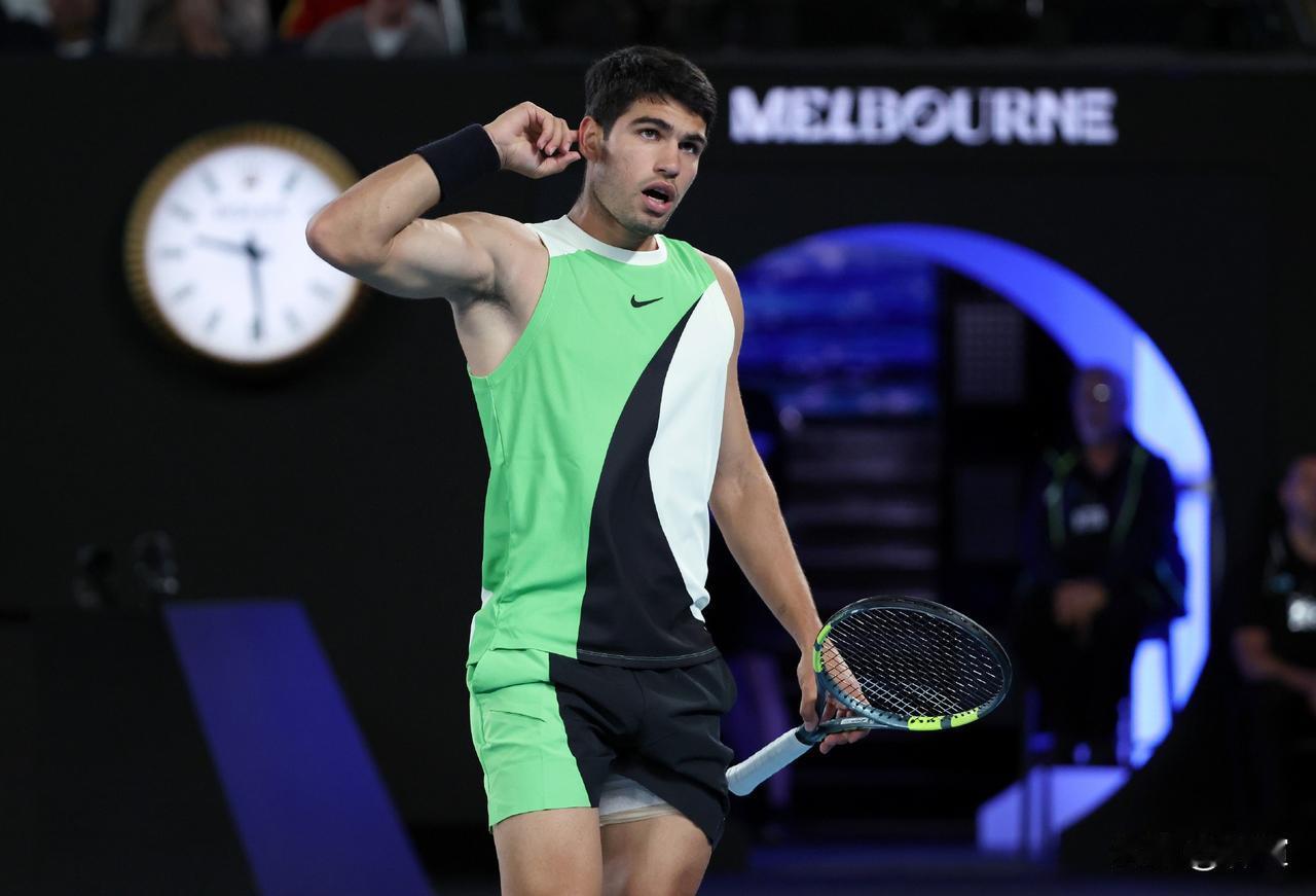 随着首夺澳网男单冠军达成全满贯，阿尔卡拉斯已经完成了自己的第20次大满贯男单正赛