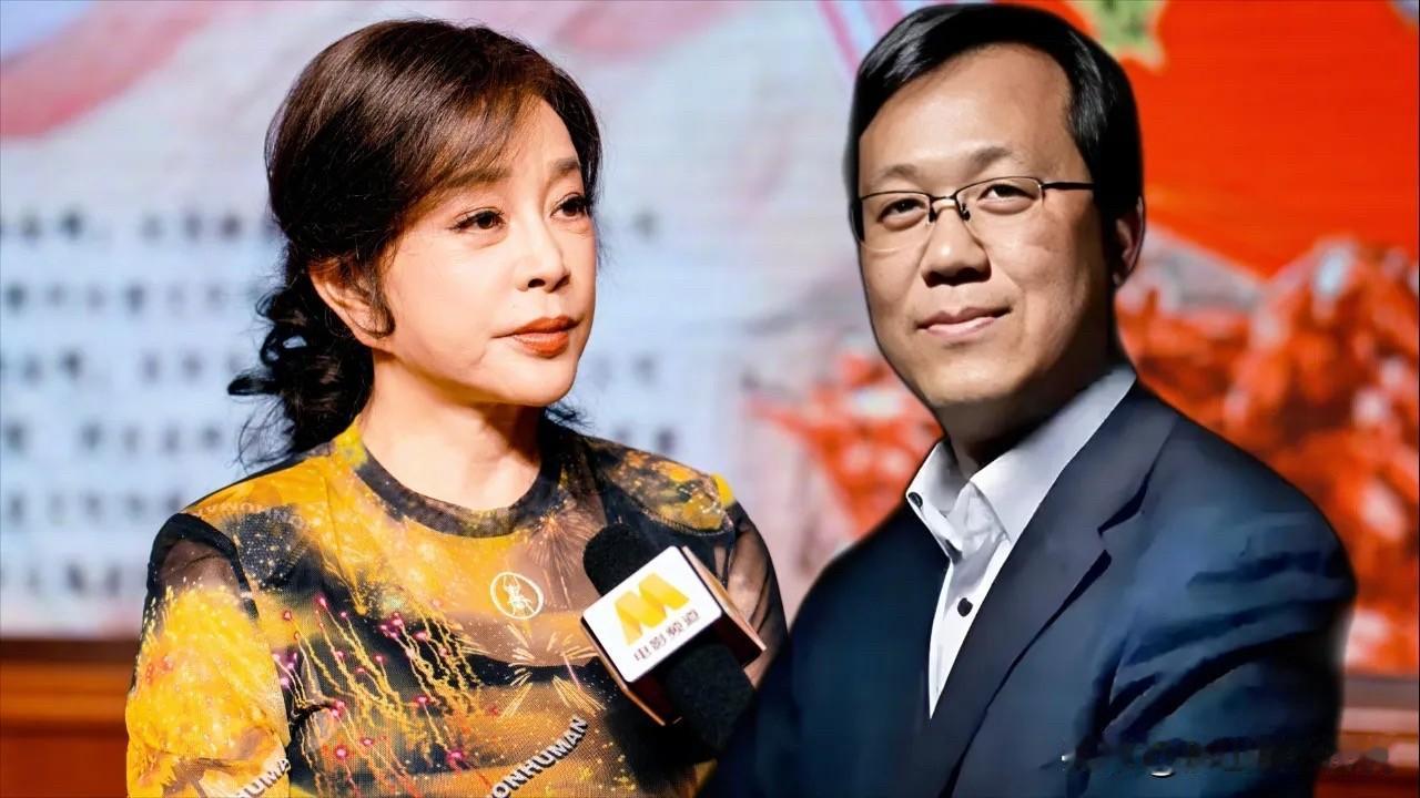 娱乐圈的很多艺人，都忌惮卓伟，害怕被他拍到黑料。娱乐圈有些很有名的艺人，因为