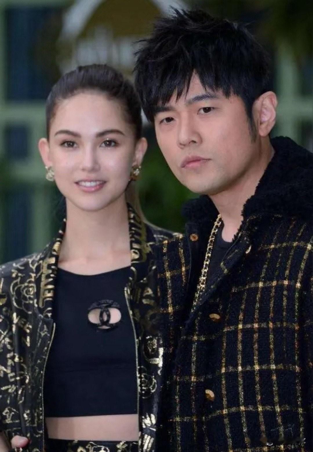 我觉得昆凌能坐稳天王嫂，从来不是简单的幸运。周杰伦这个人自带偶像式自恋，加上身