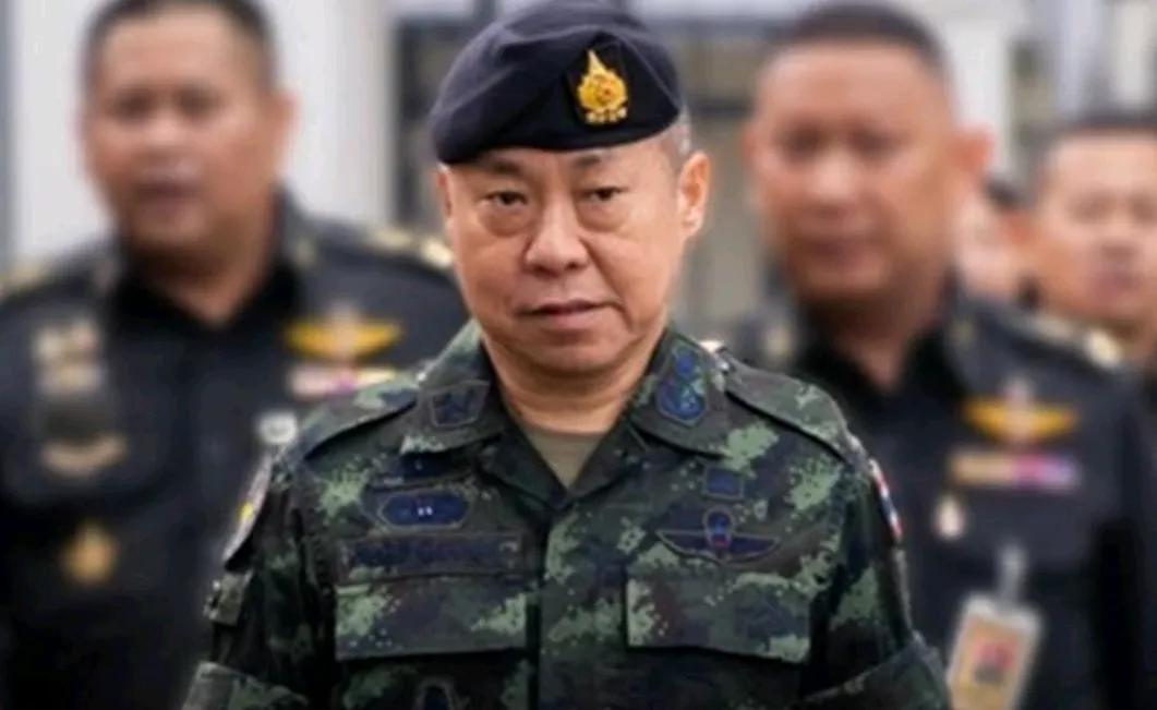 韩联社报道，当地时间8日，泰国陆军司令帕纳表示，为保证日后边境地区得到长期稳定，