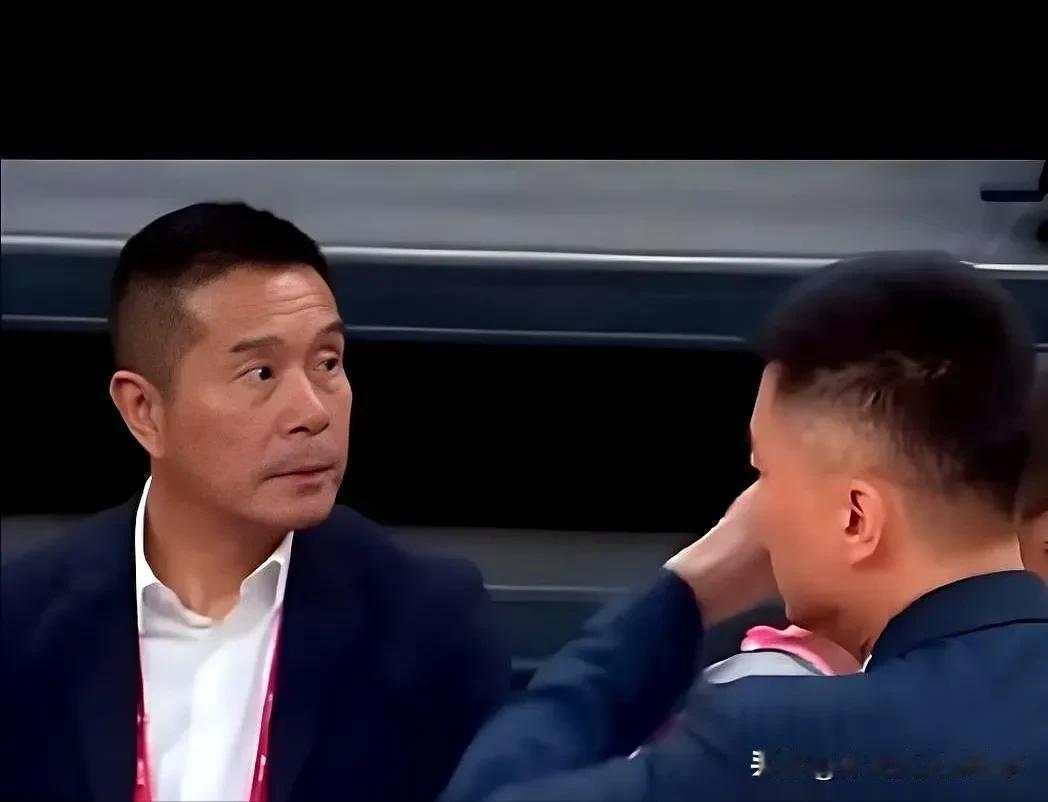 广东男篮老板陈海涛对于球队新赛季首秀最看重的不是成绩，也不是年轻球员表现，而是能