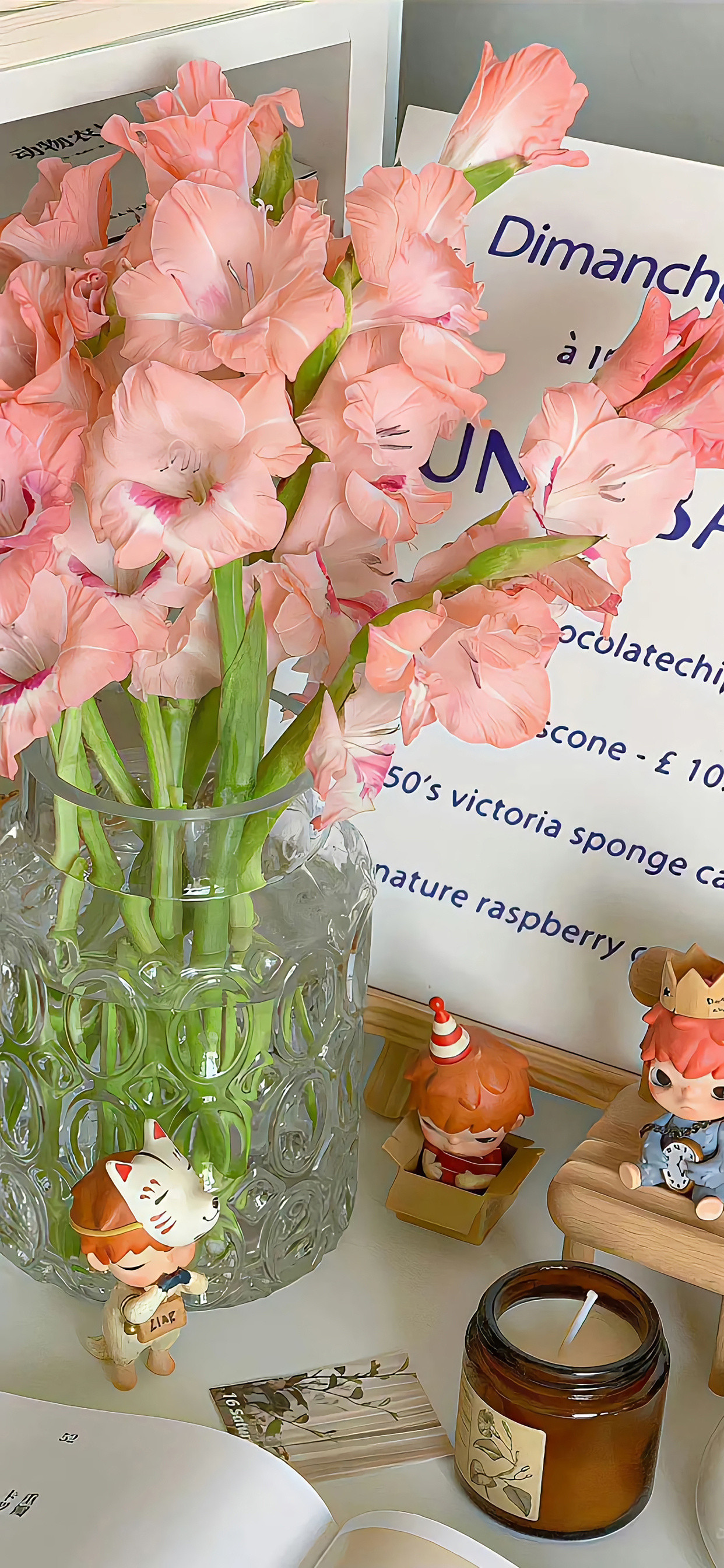 与其抱怨生活不让你好过，还不如自己努力过个好生活。