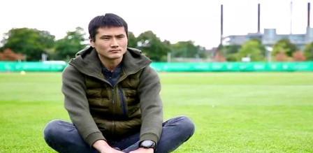 邵佳一担任国足主帅，怎样能够将国足带进世界杯？这个问题还真有些沉重。毕竟就现有的