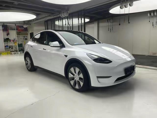 modely新款底盘有变软吗最近试驾了焕新m3，觉得底盘进步很大，老款颠的没