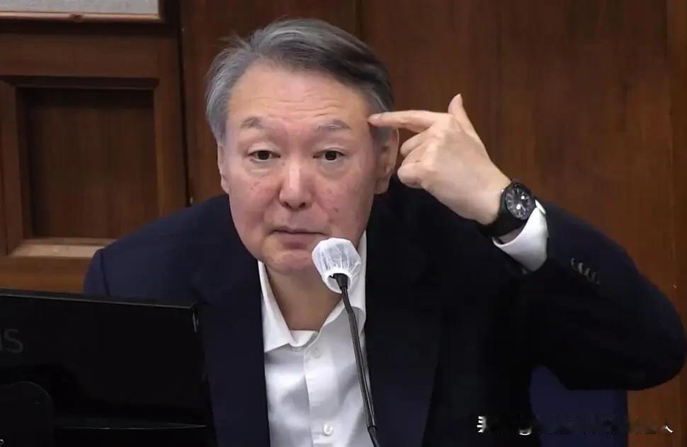 首尔法院下达终身监禁判决书，尹锡悦被直接押入死牢序列！很多人以为，这只是一场单纯