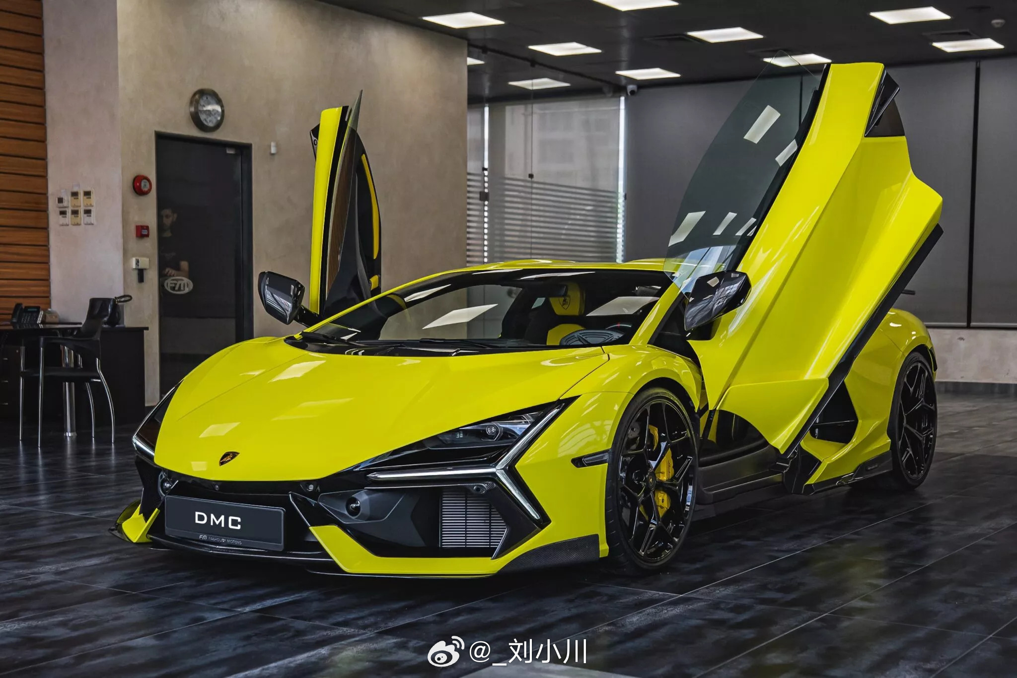 兰博基尼兰博基尼Revuelto套件DMC兰博基尼大牛Revuelto