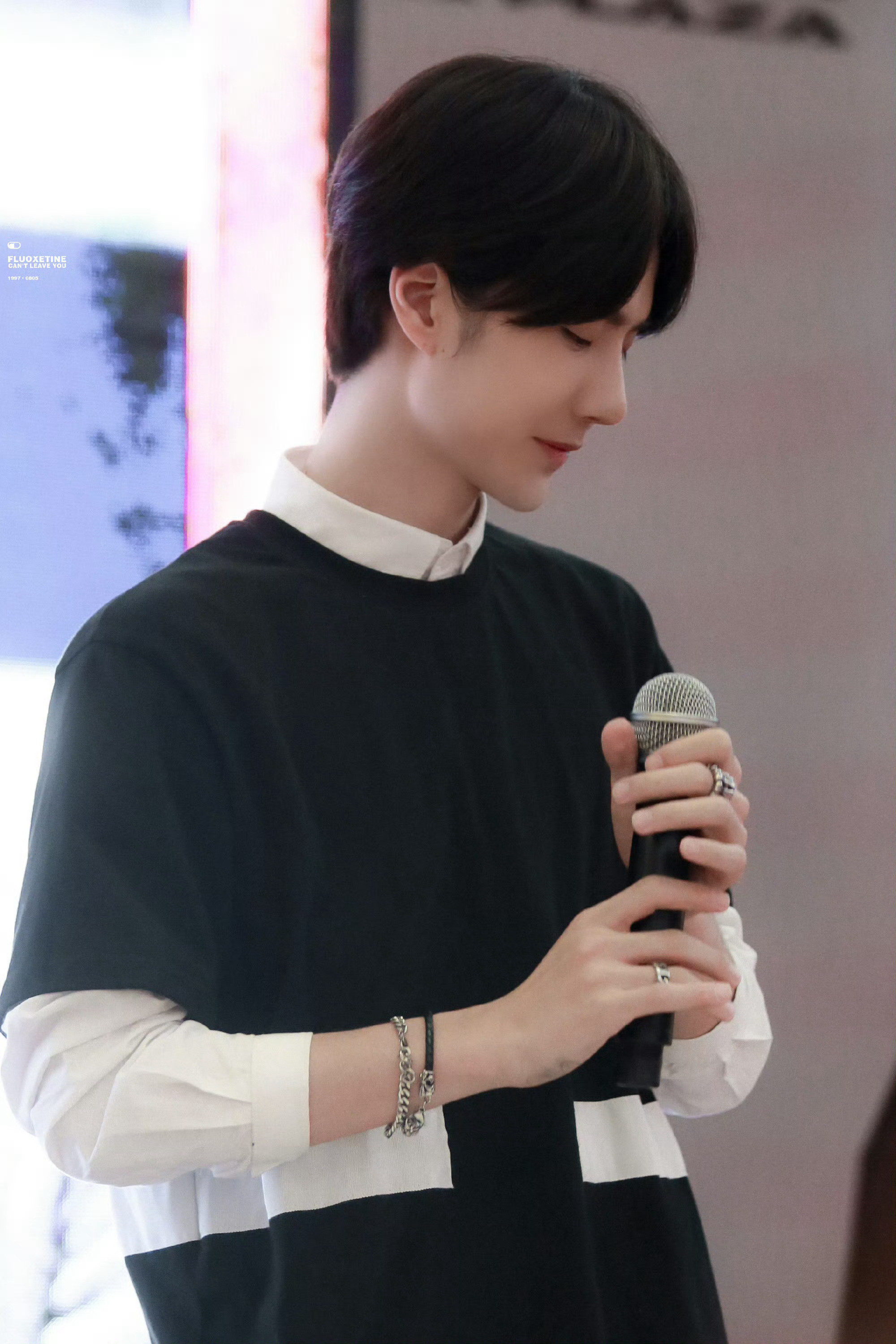 150621上海签售会，如果有机会穿越，我一定要回去这一年，去见王一博可以聊天还