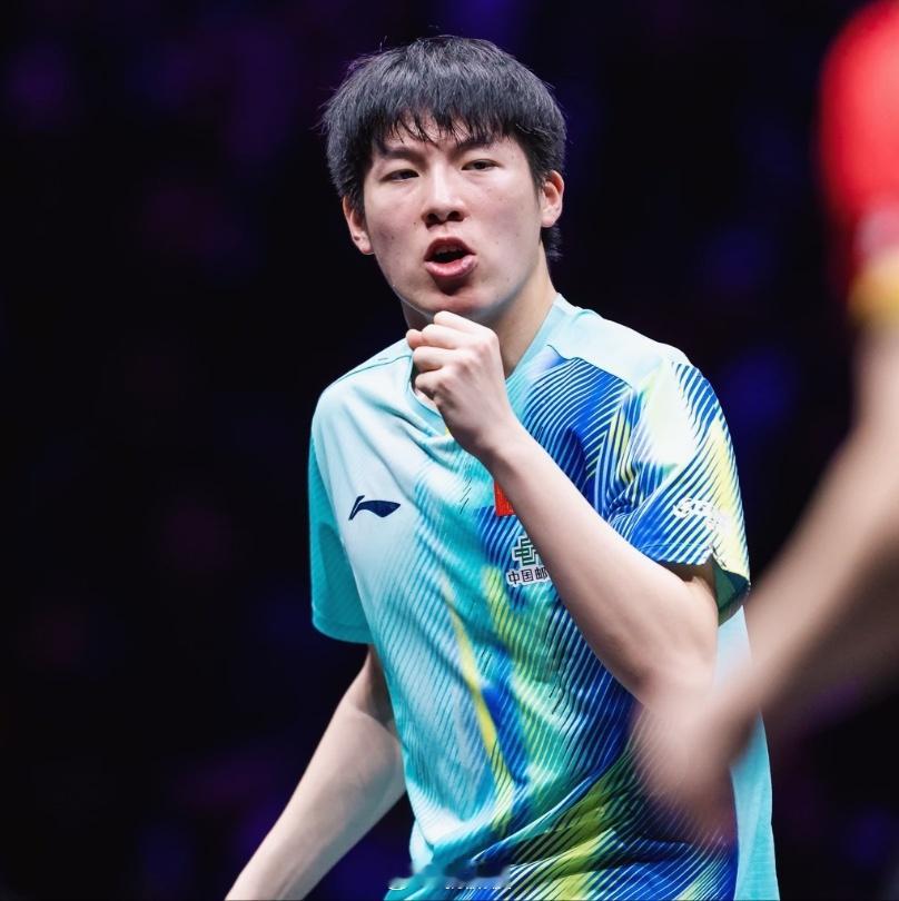 好奇查了一下温瑞博的出身，原来这小子的乒乓底子，从根上就扎得这么实！2007年