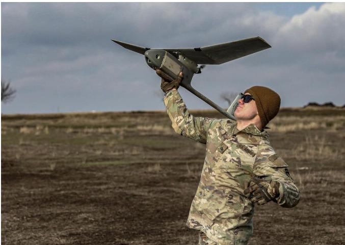 驻韩美军的第5-17空中攻击大队，连人带武器，整建制从平泽基地“静悄悄”地撤了出