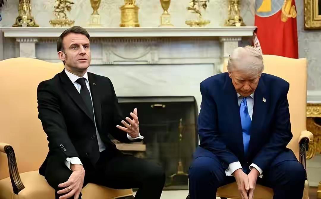 早前2025年9月17日，伯恩斯在波士顿世界组织活动上警告，中国科技、军事、经济