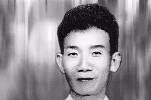 日本人为什么投降了还要杀他？1945年8月29日夜晚，苏门答腊岛上，郁