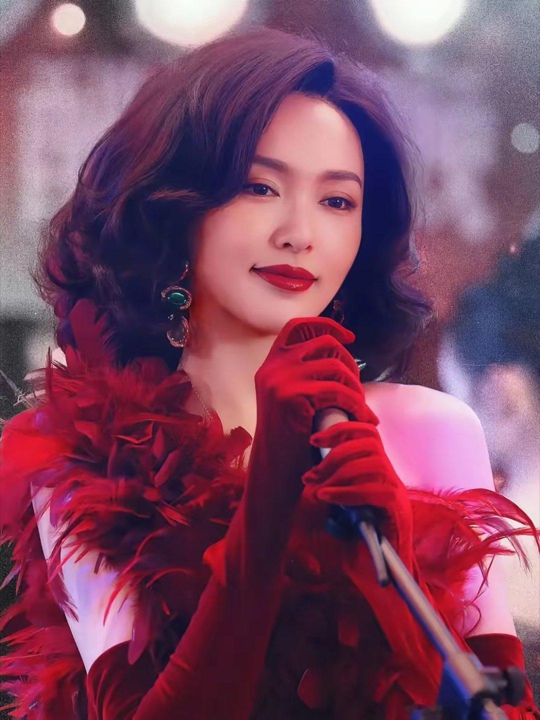 我发现了一个玄学只要是唐嫣演的戏不管她演的是主角还是配角，她都是最受观众喜欢的演