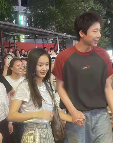 我敢说，他俩主演的戏肯定也很多人喜欢看！​​​