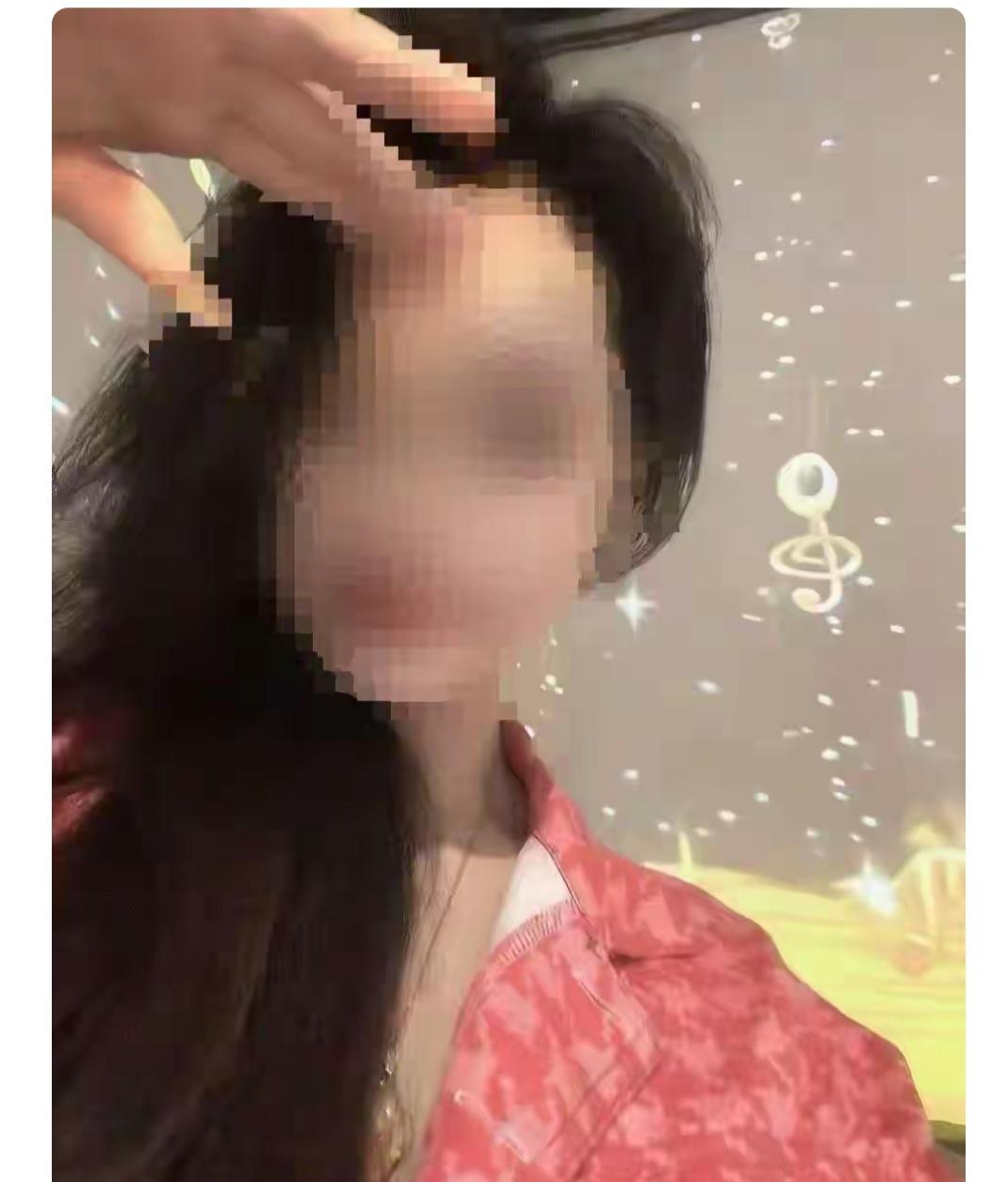 漂亮的医学女大学生，被前男友所害，22岁失去性命。她的妈妈痛哭，活着为她讨公道。