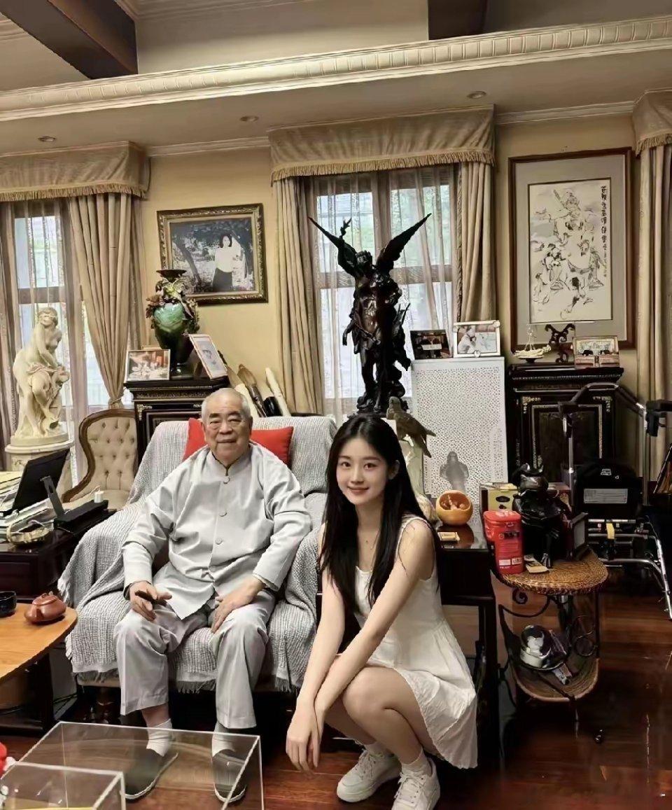 娶小50岁的妻子，也不知道这老头想个啥？好好养生延年益寿不好吗？