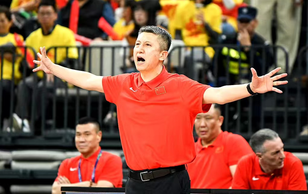 不到四月郭士强跌下神坛，问题出在三个方面，小组出线蒙上阴影