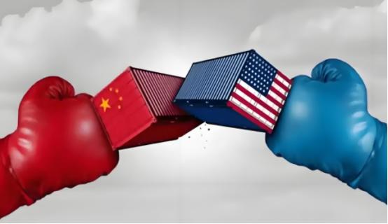 中美经济战，互喷，互相出招。但全球静悄悄。一个出头的都没有，一个乱讲话的政客都没