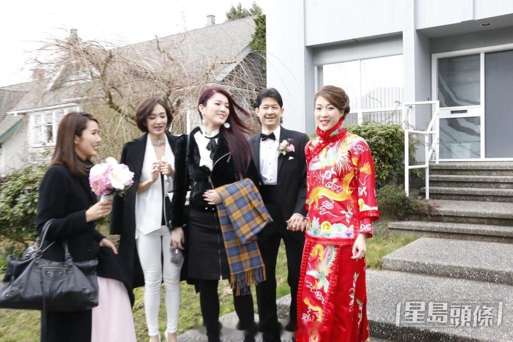 星岛：钟嘉欣久违高调放闪！去年被传离婚闹上法院与TVB前高层侄仔Jeremy甜