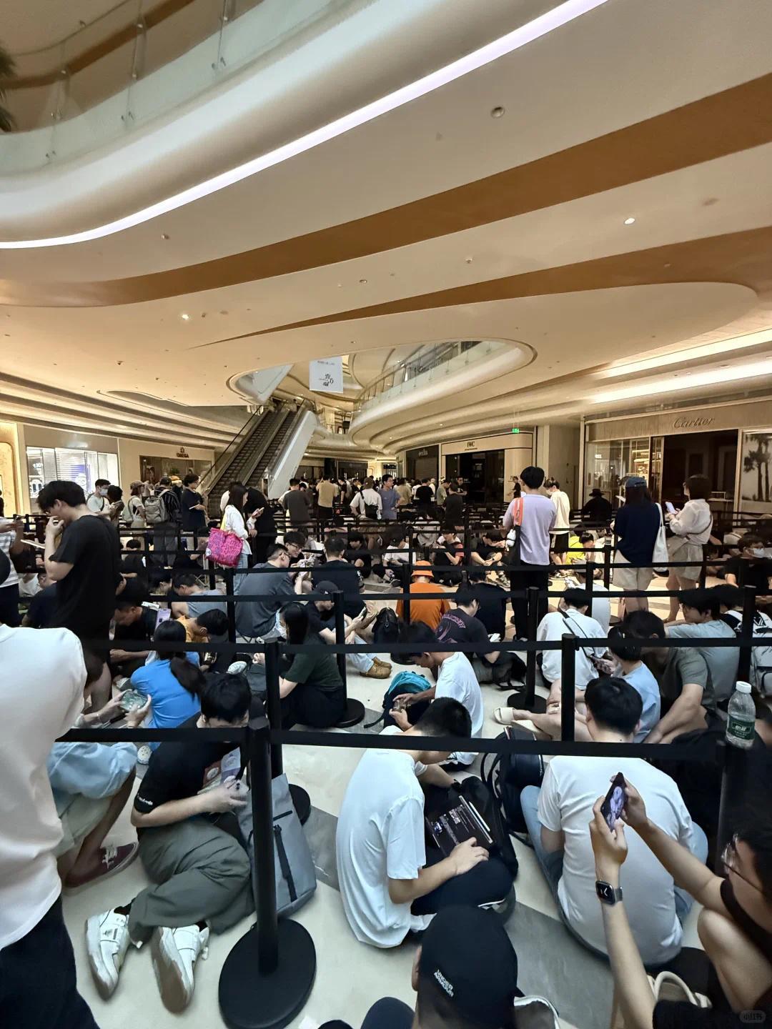 一代人有一代人的鸡蛋要领，感觉现在苹果的直营店开业要比新iPhone开售还热闹没