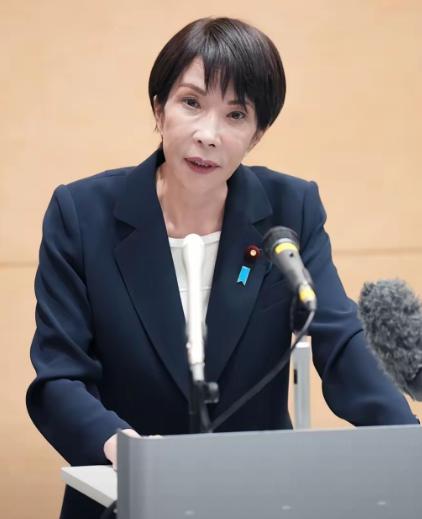 日本天塌了，中国突然发布新规北京时间6月1日，中国进一步升级对外投资监管，禁