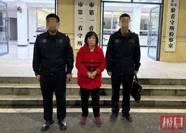 湖北黄石，李老爹今年68岁了，目前单身，一直期待拥有幸福的晚年生活。经媒人介绍认