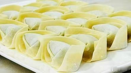 大馄饨昨天直播时，有人问，在意大利10天，回上海想吃“菜肉馄饨”吗？我一愣。我从