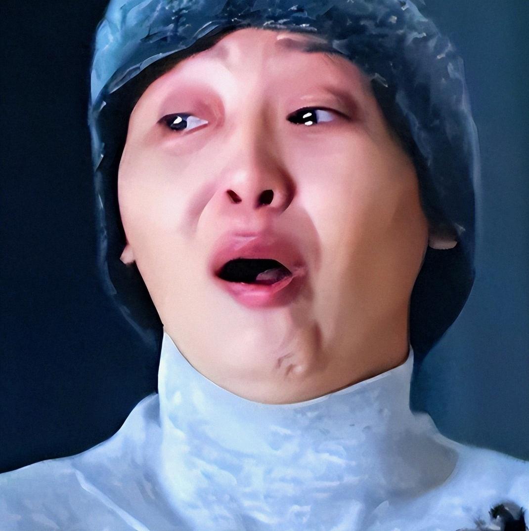 生离死别的徐帆，送养女徐朵前往海外读书场景哭得辟里啪啦，让人心酸不止。67岁