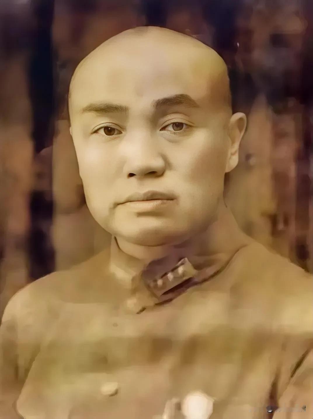 1943年5月，国军上将于学忠被日军包围，带路的伪军司令吴化文喊话说：“于总司令