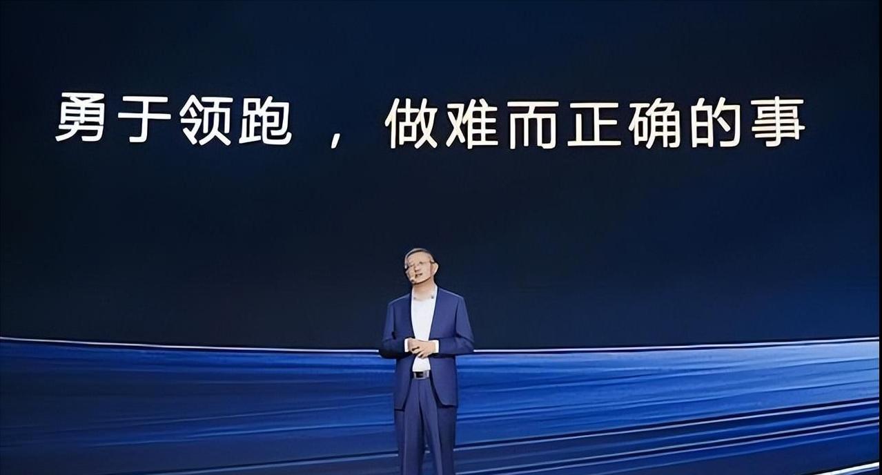 以前给电车充电，刷一集剧才到80%。现在你连抖音第一条都没看完，车满了。