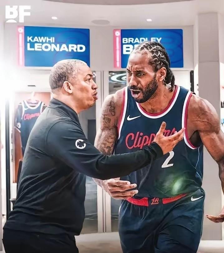 快船连败背后，藏着一个反篮球常识的真相：他们的最佳球星，同时在场时可能正互相抵消