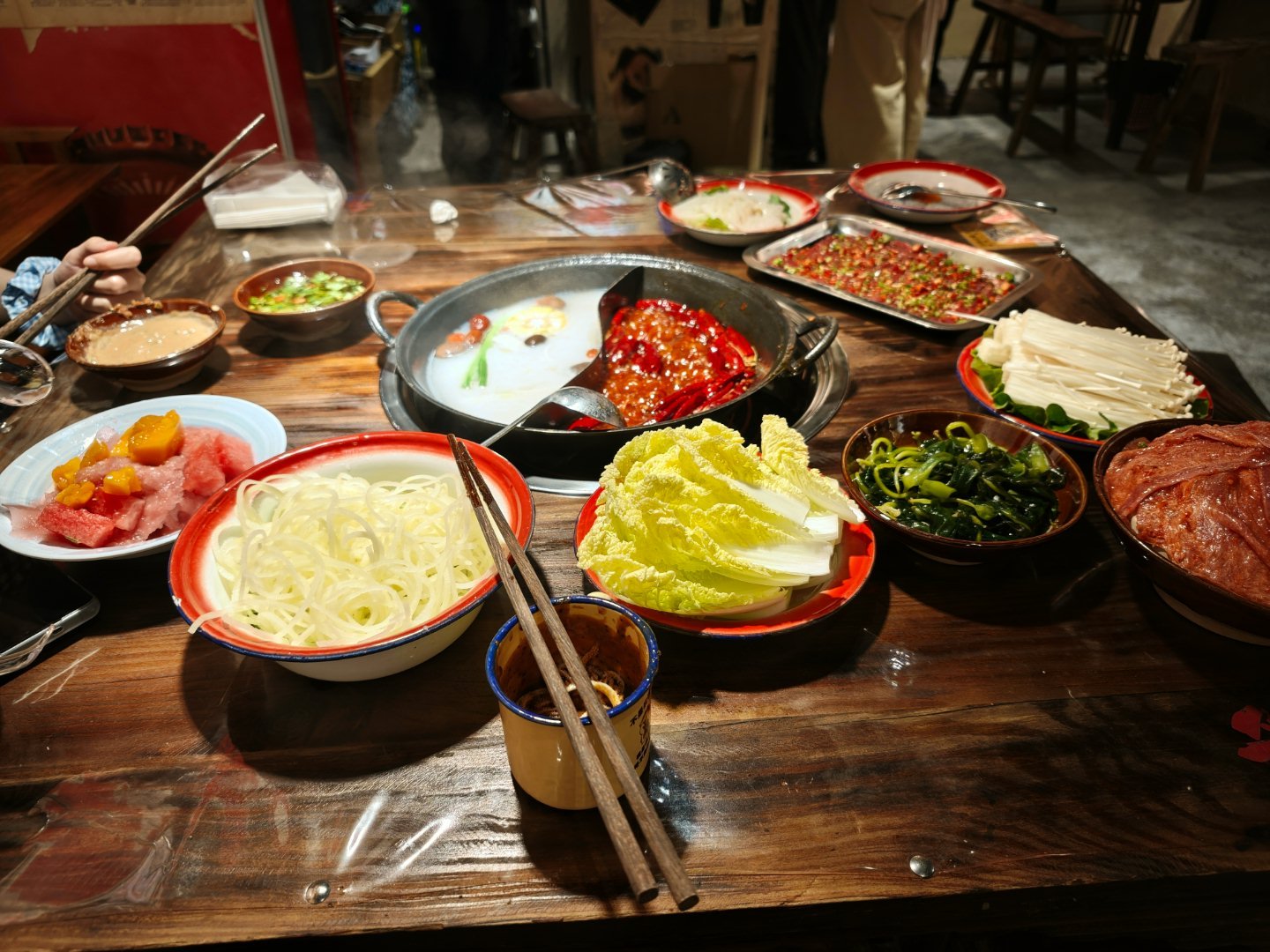 这个店家说是重庆火锅你觉得有几分​​​