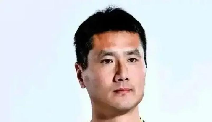 国足又在干一件傻事：为了一场没出线的U23亚洲杯，抽空了自己后防线。他们抽