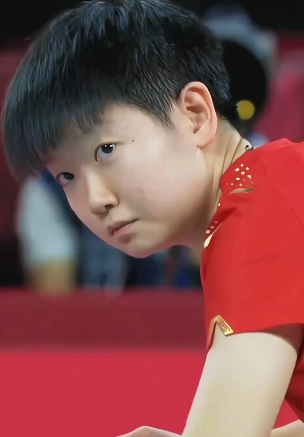 注意！孙颖莎夺冠路上最大的隐患，刚刚暴露了。不是技术，而是她领先时偶尔出现的