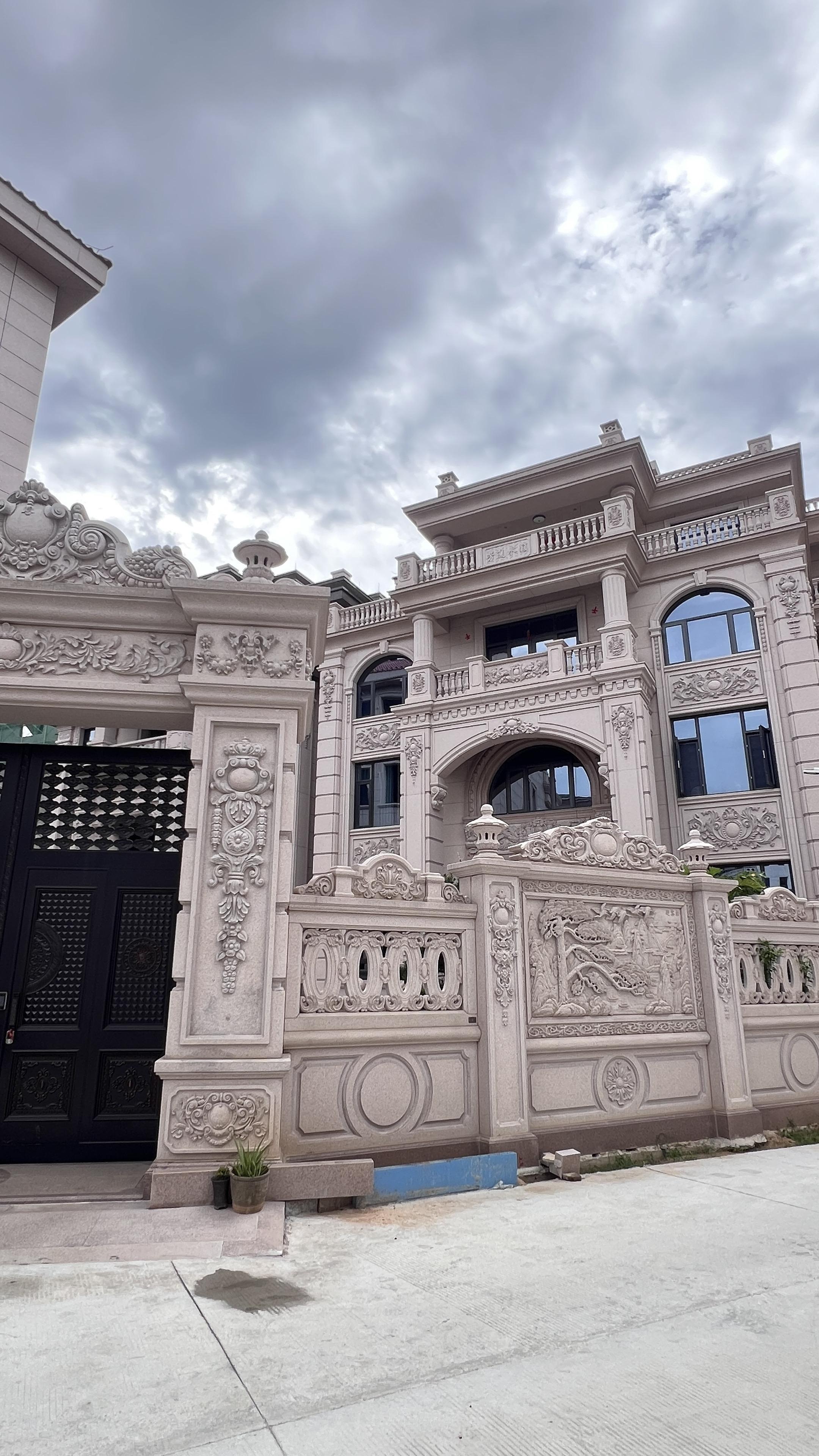 福建别墅。  这不是一栋房子，这是一件传承世代的艺术品。     每一...