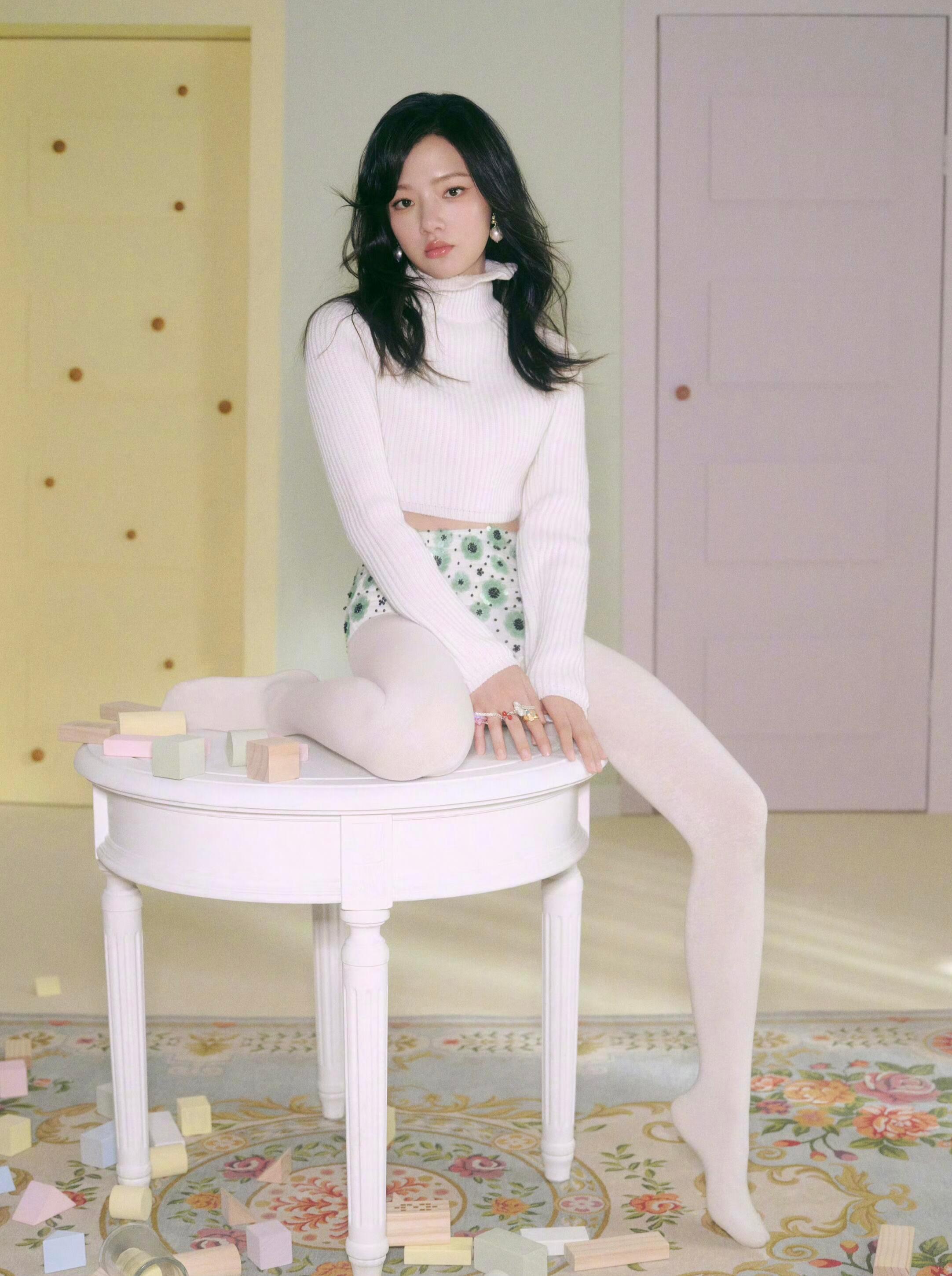 任敏裤衩外穿好丑啊