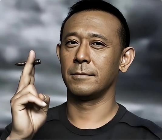 姜文说：“我跟我妈的关系，怎么都处不好。我妈去世后，我还老想着，我说为什么跟她处