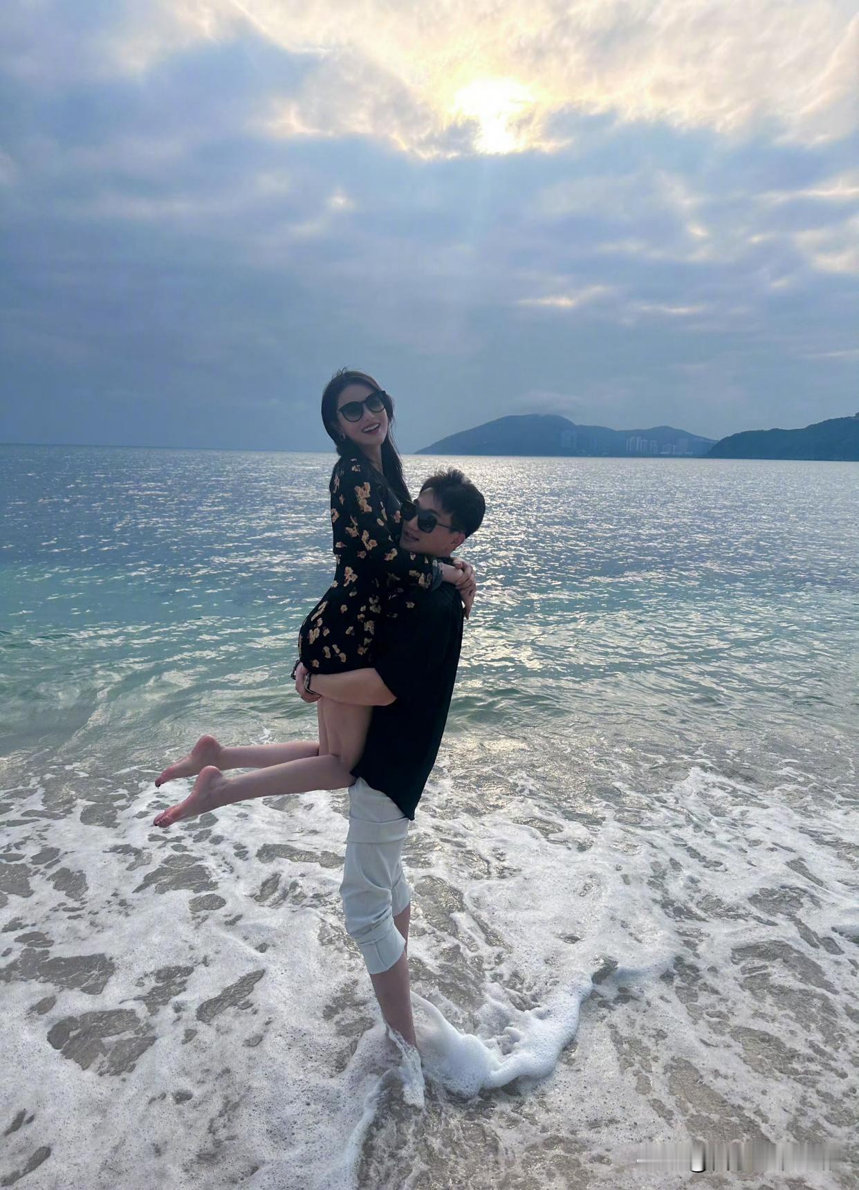 绝了！张馨予婚后直接被宠成“小公主”！家人们，娱乐圈又来撒糖啦！张馨予婚后那