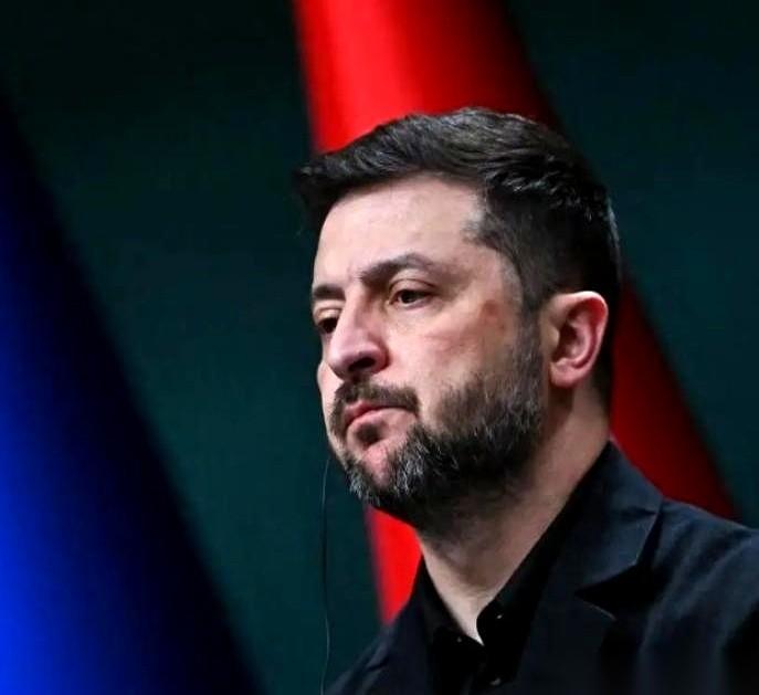 别光盯着朝鲜那几万大兵和那堆炮弹了，那是皮肉功夫；真正让俄罗斯在大动脉被切断后还