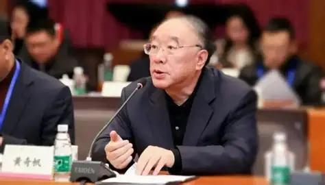 重庆原市长黄奇帆被查，曾经被多地借鉴的地方投融资模式有哪些经验与教训？202