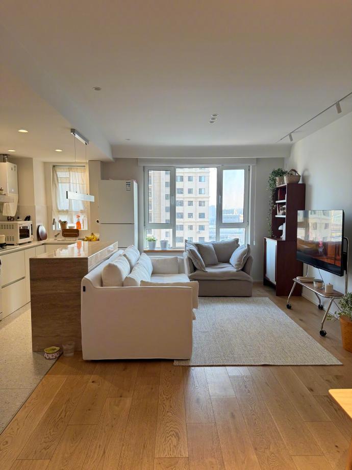 室内45平一室一厅，给大家参考