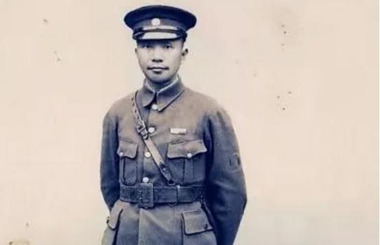 1943年，新四军成功俘获了国军副总司令韩德勤，然而，陈毅却作出了一个令人意想不