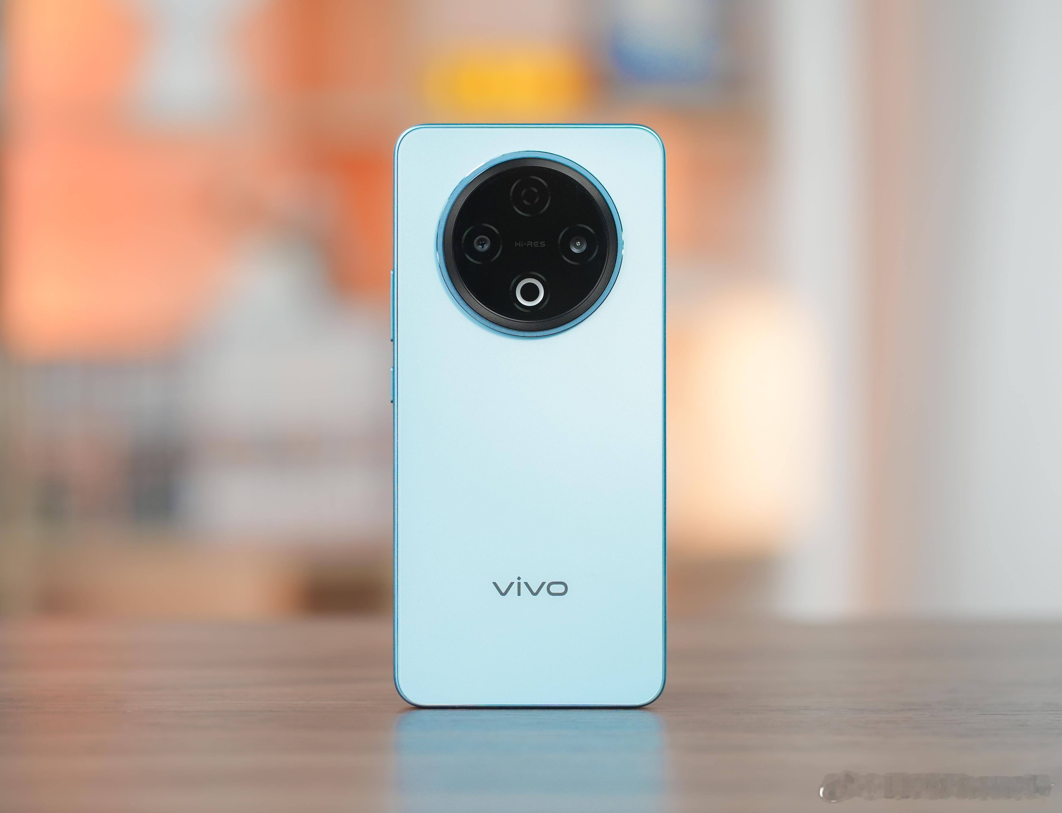 vivoY500发布，Y系列一直是蓝厂销量的主力，1-2K左右也是最走量的区间