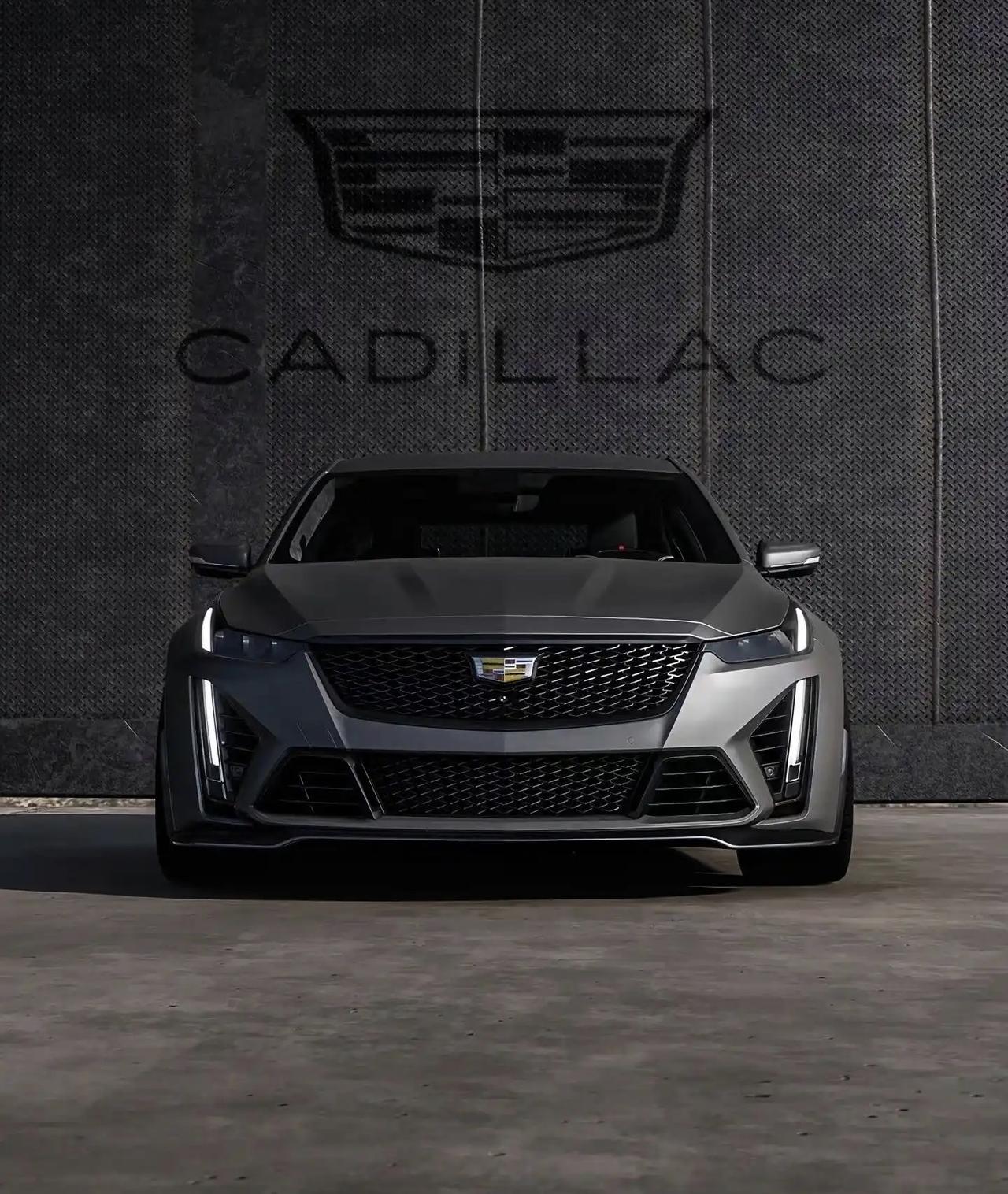 大力出奇迹？凯迪拉克新CT5-V搭载3.0TV6双涡轮增压发动机，最大功率26