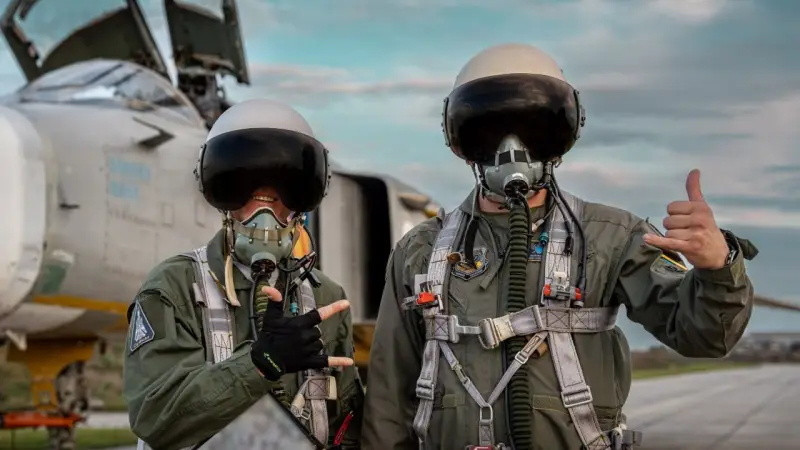 幂谈天下烽火问鼎计划乌克兰空军否认乌军中有外国飞行员据乌克兰空军通讯部门负责人