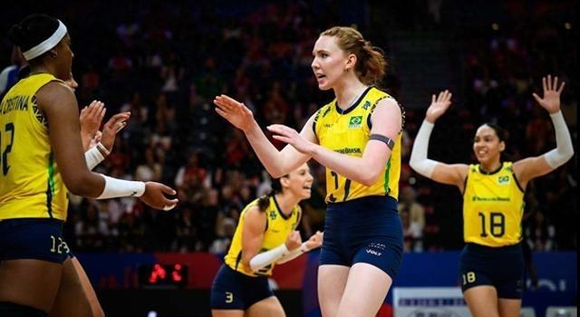 3-1，世联赛积分榜再次更新，仅仅20分钟，中国女排跌出前五巴西女排轻轻一发