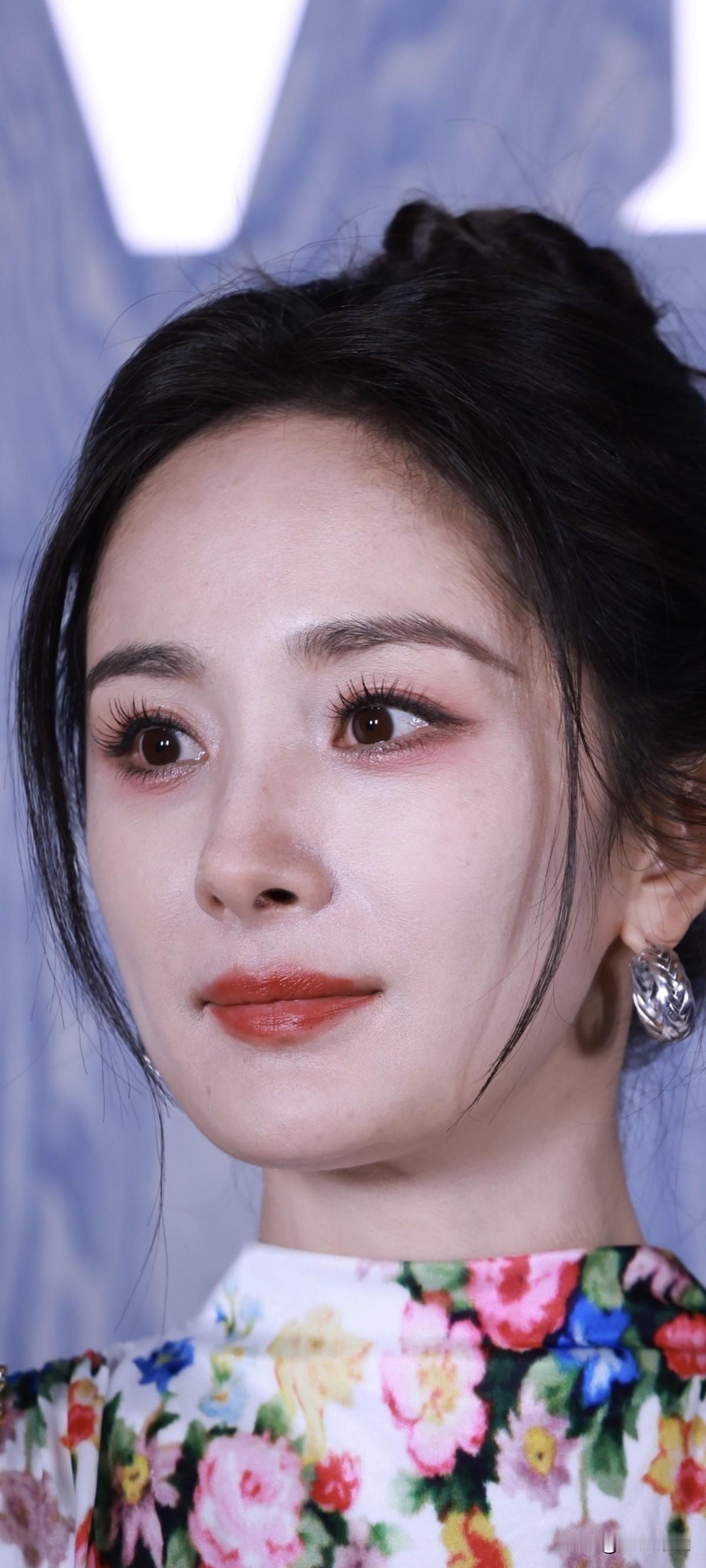 杨幂240321罗意威活动，幂姐这状态，绝了！每次出场都是时尚icon！