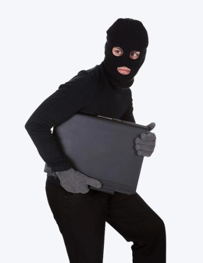 听说在欧洲，小偷们之间有个规矩，偷中国游客的钱和物品可以，但绝对不碰中国人的手机